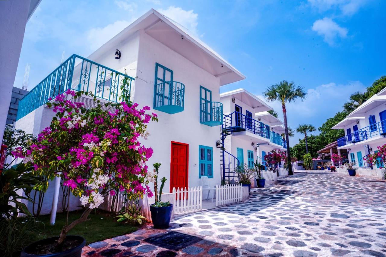 Greek Bay Hotel Auroville Ngoại thất bức ảnh